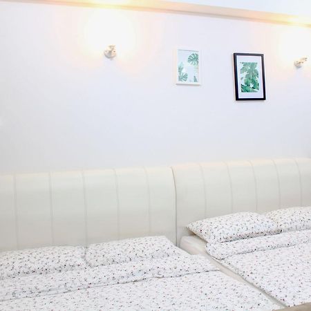 One O' Three Studio Apartment @D'Perdana Kota Bharu Esterno foto